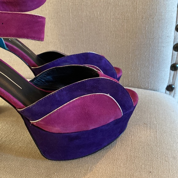 Dolce Vita Purple and Teal Platform Heels - Picture 2 of 13